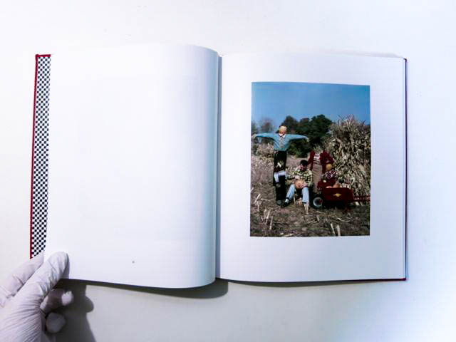 ヴェロニカ・ゲンシツカ写真集: WERONIKA GESICKA: TRACES Lifestyles in Progress: Weronika Gęsicka's 'Traces