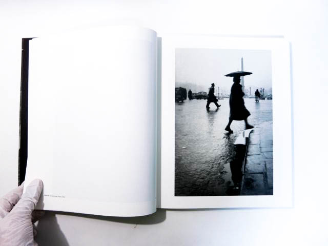 SABINE WEISS サビーヌ・ヴァイス モノクロの街頭、人々サビーヌ・ヴァイスの写真展