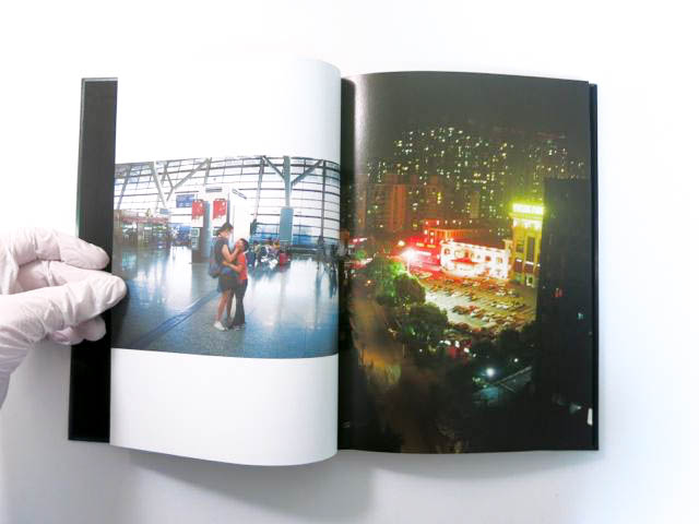 サイン入 池野詩織写真集 オーヴ Shiori Ikeno Orb サイン入 池野詩織写真集 オーヴ Shiori Ikeno Orb