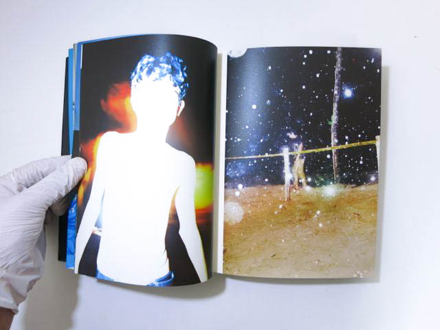 サイン入】ソラブ・フラ写真集: SOHRAB HURA: THE LEVEE